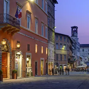Della Posta Boutique **** Perúgia